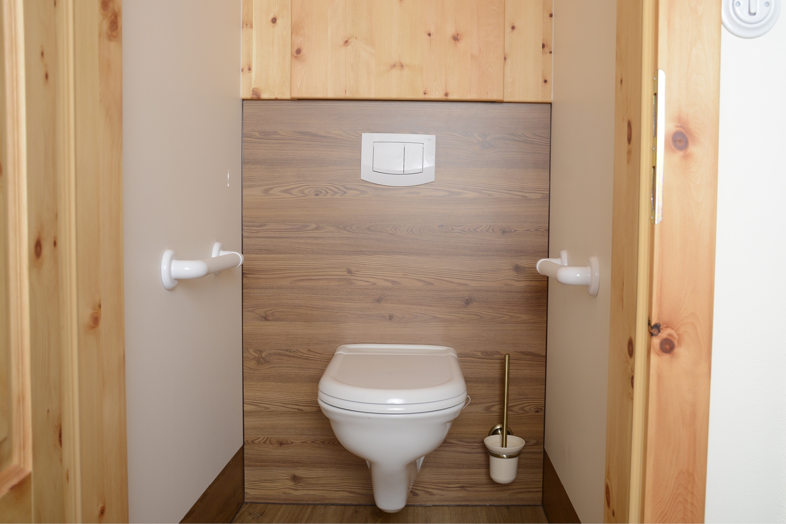 Badezimmer, Toiletten, Sanitärbereich aus Holz 016 © Wohnkultur Strantz / Michael Strantz